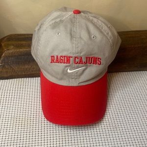 Nike Ragin’ Cajuns Hat